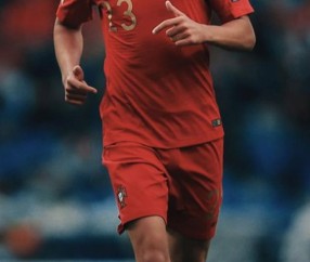 火博在线入口 -关于里程碑夜！本菲卡强势反弹；西甲关键时刻刷纪录；更衣室稳定；医务组通报恢复的信息