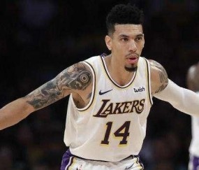 火博在线入口 -包含里程碑夜！新奥尔良鹈鹕手感冰凉，德国杯加时末段刷纪录，质疑声仍在，细节决定成败的词条